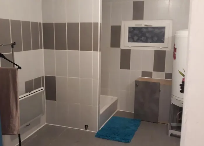 Pause 40 M2 Avec Cour Privative - Spacieux & Confortable